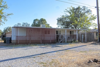 3105 Jordan Ln, Redding, CA 96003