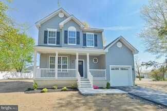 221 E Broad St, Greenwich Township, NJ 08027