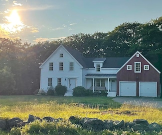 122 Morey Hill Rd, Hope, ME 04847