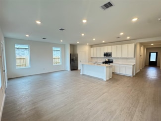 2433 Rooke Rd, Bryan, TX 77807