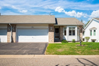 15959 Hyland Dr, Saint Paul, MN 55124