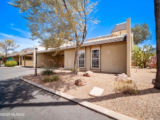 1571 E Prince Rd, Tucson, AZ 85719