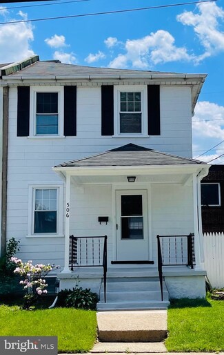 506 Pusey Ave, Darby, PA 19023