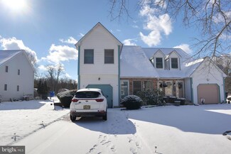 957 Magnolia Rd Unit C002, Vineland, NJ 08360