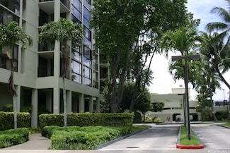 322 Aoloa St Unit 402, Kailua, HI 96734