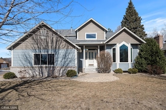 1507 Arden Vista Ct, New Brighton, MN 55112