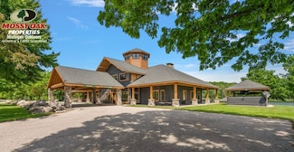 953 E 136th St, Grant, MI 49327