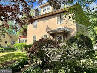 300 N Maple Ave, Lansdowne, PA 19050