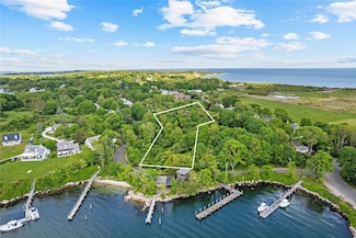 1310 Winthrop Dr, Other, NY 06390