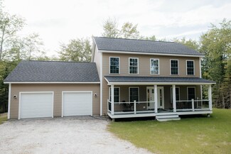2 Center Minot Rd, Minot, ME 04258