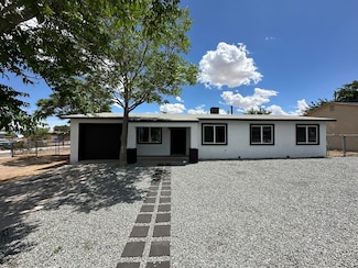 10108 Jenaro St SW, Albuquerque, NM 87121