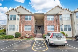 16 Claire Ct, East Hanover, NJ 07936