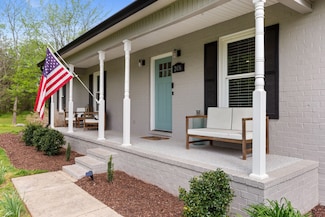 2436 J D Todd Rd, Murfreesboro, TN 37129