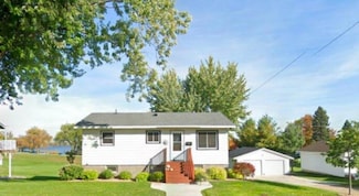 802 2nd St S, Sauk Centre, MN 56378