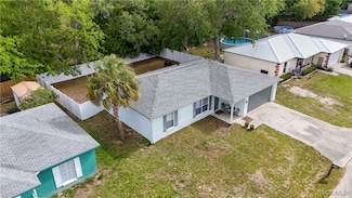 6621 W Robin Ln, Homosassa, FL 34448