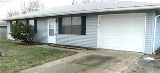 908 W 5th St, Edgerton, KS 66021