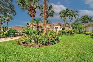 8245 SE Palm Hammock Ln, Hobe Sound, FL 33455