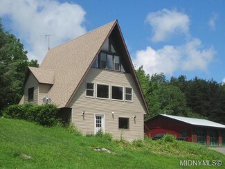 808 White St, Cassville, NY 13318