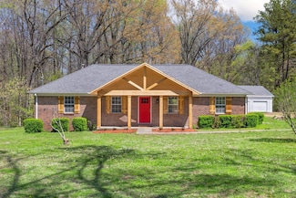 422 Huffman Dr, Brighton, TN 38011