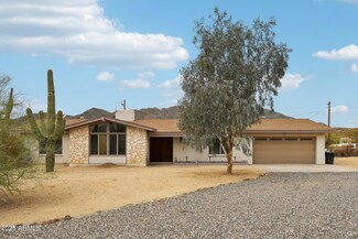 43006 N 3rd Ave, New River, AZ 85087