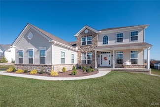 4731 Farrcroft Dr, Easton, PA 18040