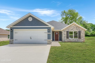 1234 Sheila Ann Dr, Carthage, MO 64836
