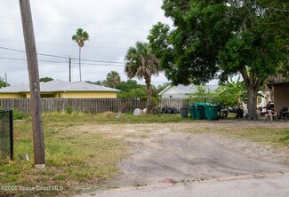 2902 Colbert Cir, Melbourne, FL 32901