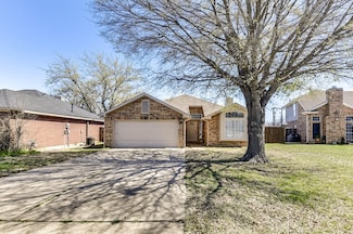 8505 Willow Creek Ct, Fort Worth, TX 76134