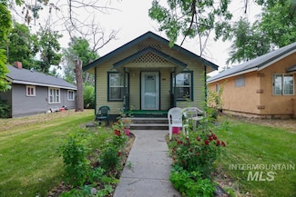420 N 10th St, Payette, ID 83661