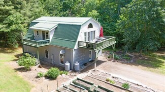 7275 Mud Ln, Sodus, NY 14551