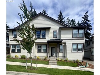 14398 SW 165th Ave, Tigard, OR 97224