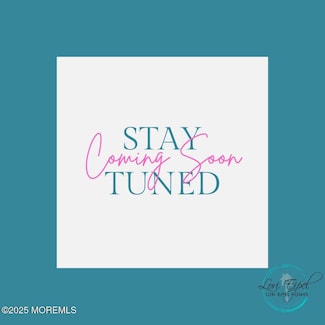 24 Lighthouse Point Rd, Highlands, NJ 07732