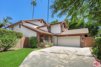 13031 Magnolia Blvd, Sherman Oaks, CA 91423