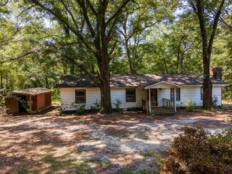 172 Old Farm Rd, Perry, GA 31069