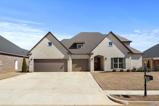 209 Somerdale Ln, Huntsville, AL 35811