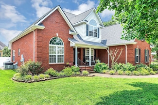 3602 Geneva Dr, Murfreesboro, TN 37128
