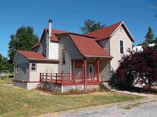 460 N Meridian St, Pennville, IN 47369