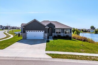 1101 SW 5th Terrace, Oak Grove, MO 64075