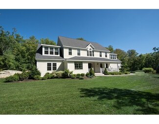 6 Ox Pasture Ln, Cohasset, MA 02025