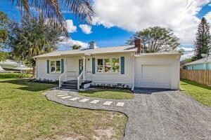 4228 SE Bayview St, Stuart, FL 34997