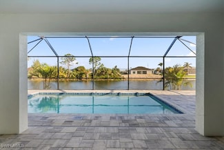 1258 NE 40th St, Cape Coral, FL 33909