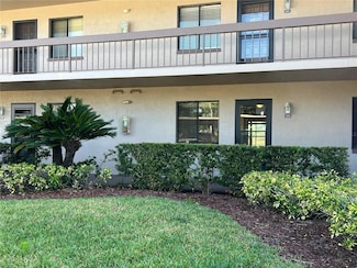 229 Mary Dr, Oldsmar, FL 34677
