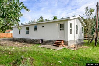 87794 Erdman Way, Veneta, OR 97487
