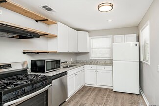 1425 W Chimes St, Baton Rouge, LA 70802