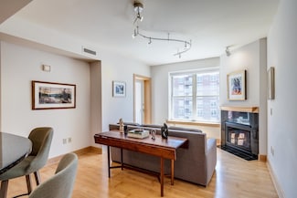 333 W Mifflin St Unit 1163, Madison, WI 53703