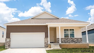 18821 Ogden St, Bennington, NE 68007