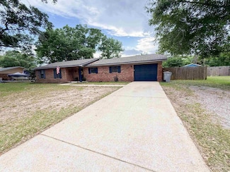 4755 Easter St, Milton, FL 32571