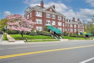 234 President Ave Unit 16, Providence, RI 02906