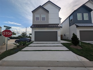 12810 Cozumel Ln, Houston, TX 77045