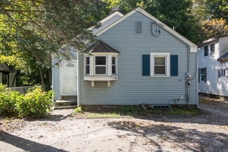 1274 Pleasant St, Worcester, MA 01602